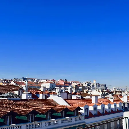 360º Rooftop And River View ליסבון