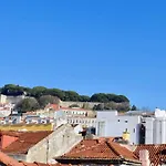 Appartamento 360º Rooftop And River View Lisbona