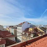 360º Rooftop And River View