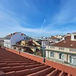 Apartment 360º Rooftop And River View Lisbon