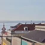 Апартаменты 360º Rooftop And River View *
